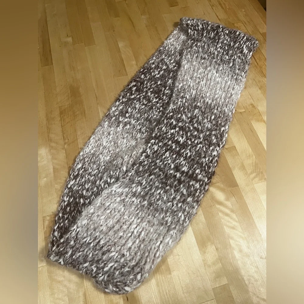 NWT Sonoma Infinity Woven Scarf